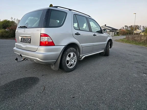 Mercedes-Benz Ml270 2001 photo 3
