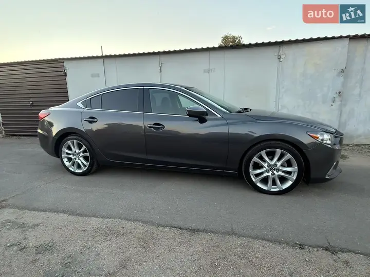 Mazda 6