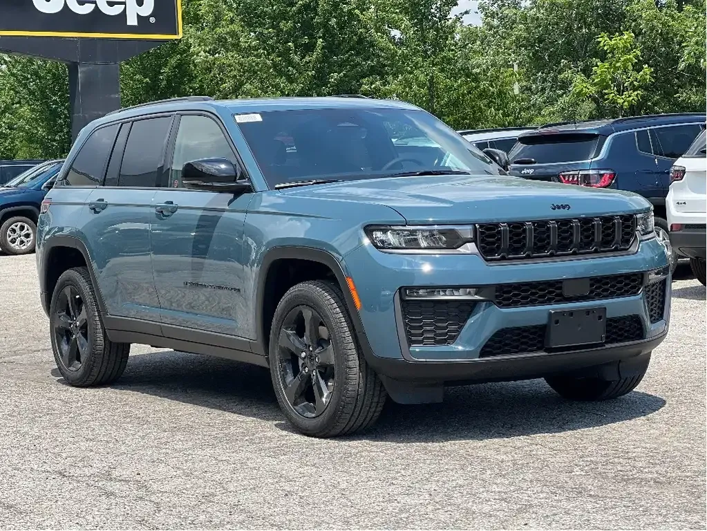 Jeep Grand Cherokee 2026 photo 2