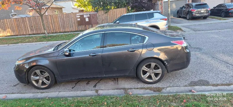 Acura Tl 2012 photo 2