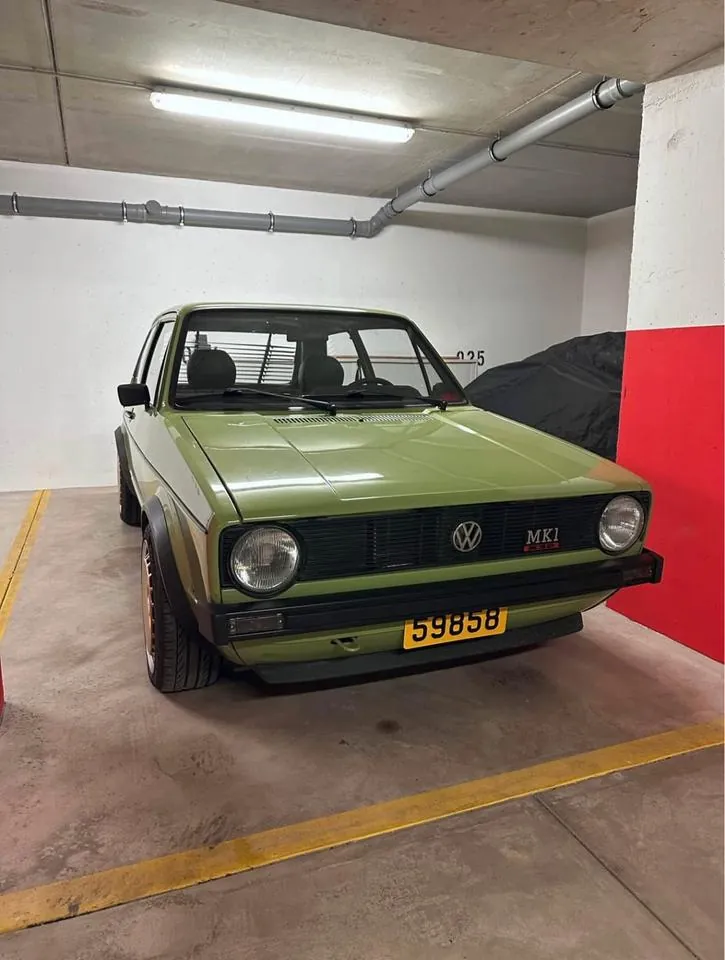 Volkswagen Golf 1