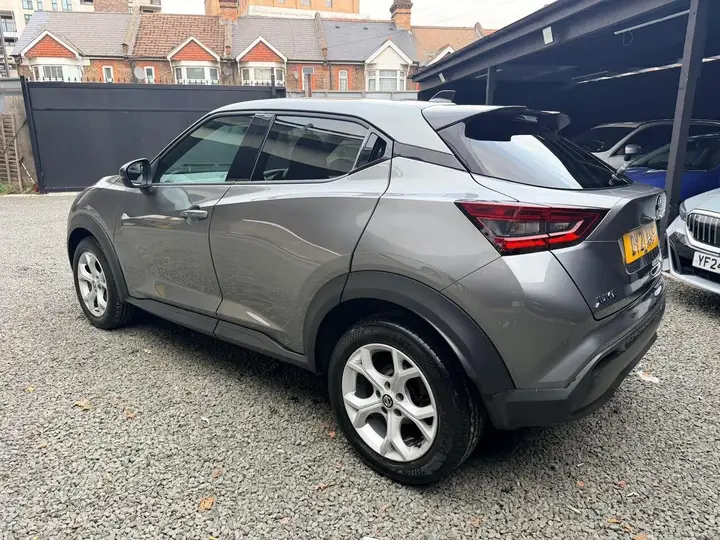 Nissan Juke 2021 photo 4