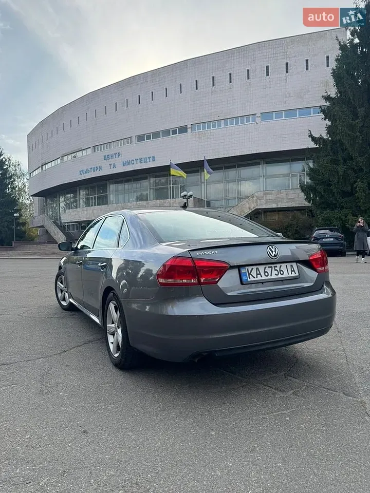 Volkswagen Passat 2013 photo 5