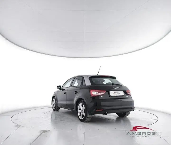 Audi A1 2015 photo 4