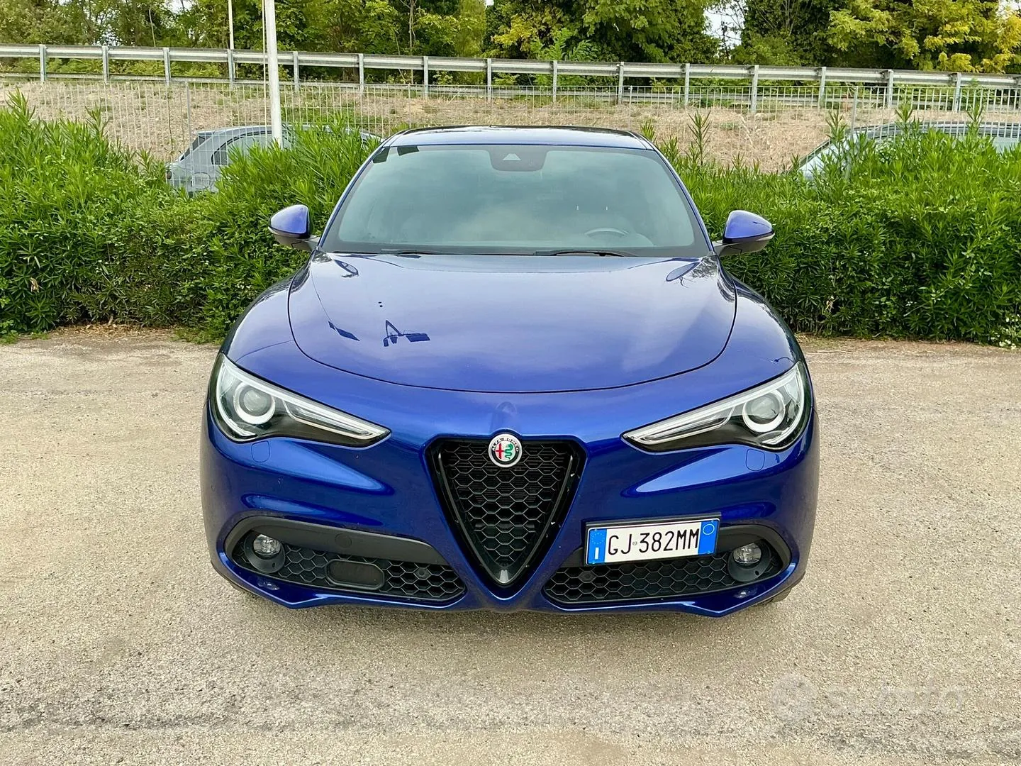 Alfa Romeo Stelvio 2022 photo 2