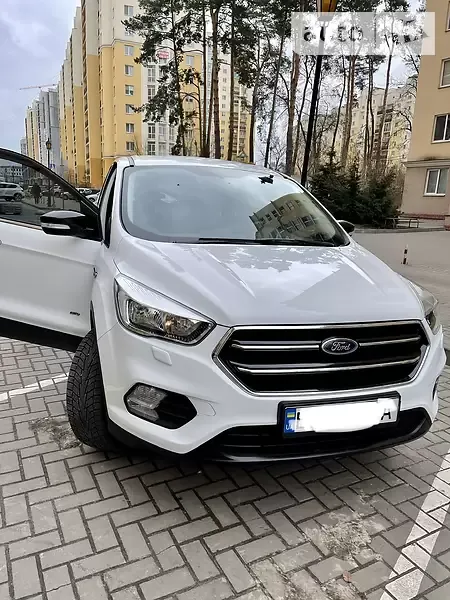 Ford Kuga 2017 photo 2