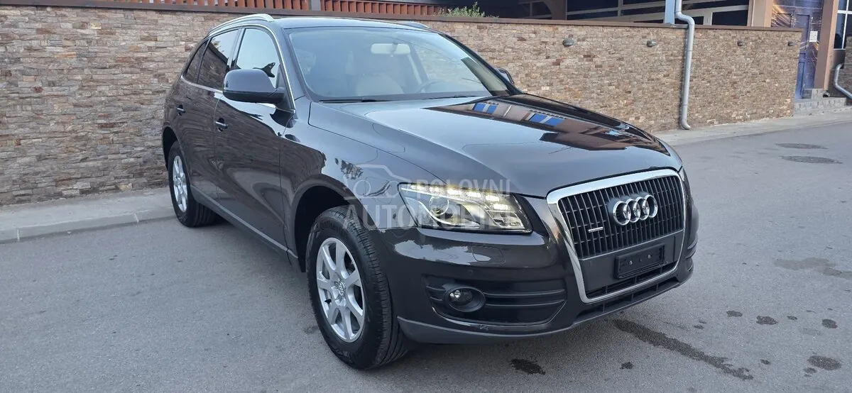 Audi Q5 2009 photo 3