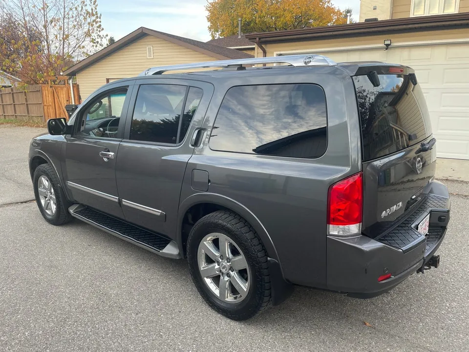 Nissan Armada 2010 photo 4