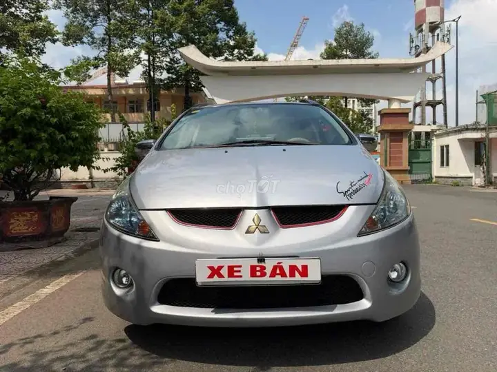 Mitsubishi Grandis