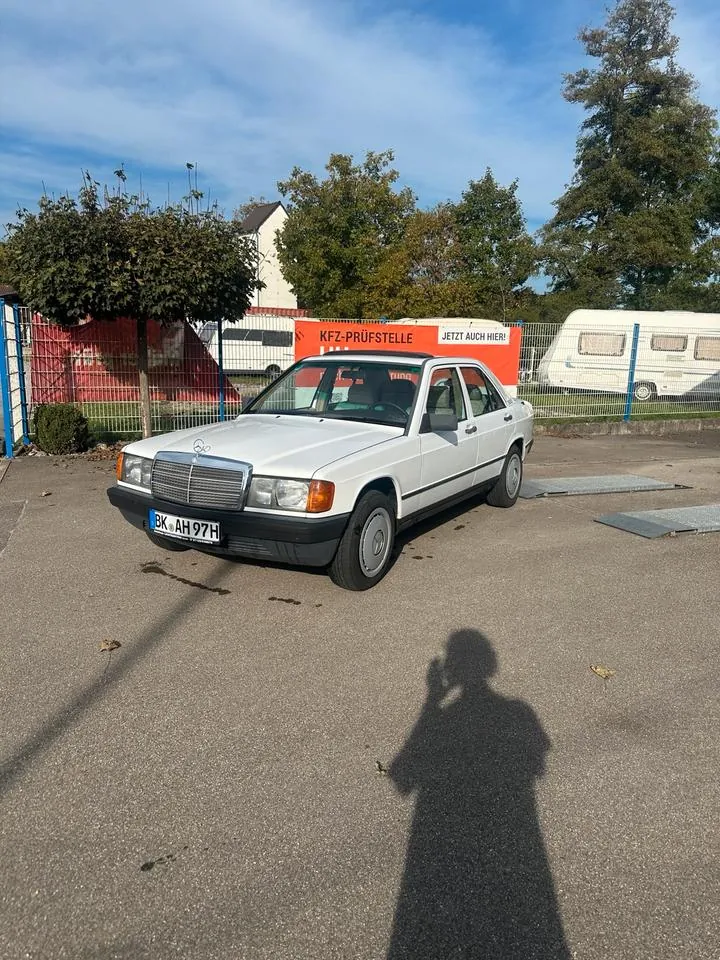 Mercedes-Benz W201