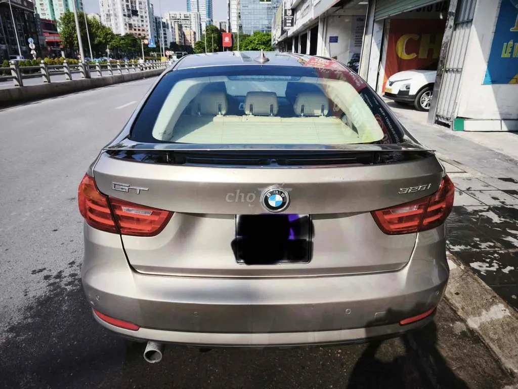 BMW 3 Series 2014 photo 2