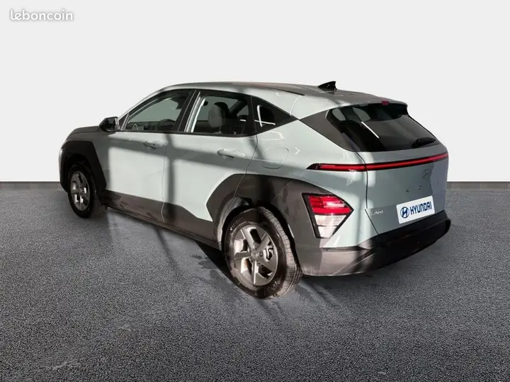 Hyundai Kona 2023 photo 2