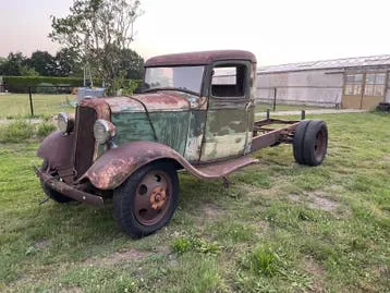Chevrolet Truck