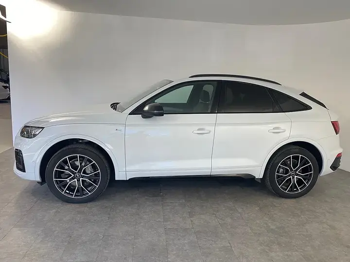 Audi Q5 2025 photo 2