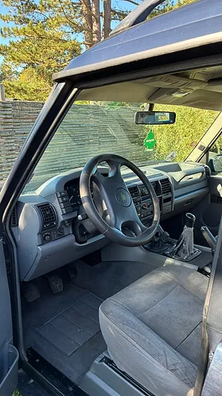Land Rover Discovery 1998 photo 2