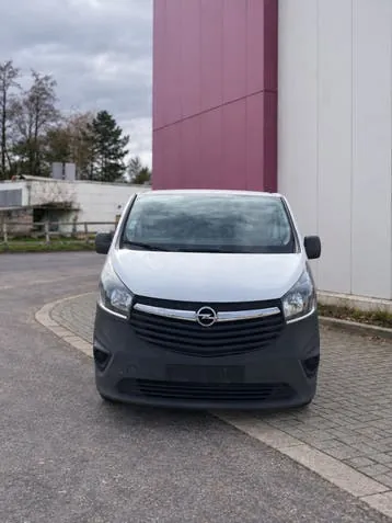 Opel Vivaro 2019 photo 2