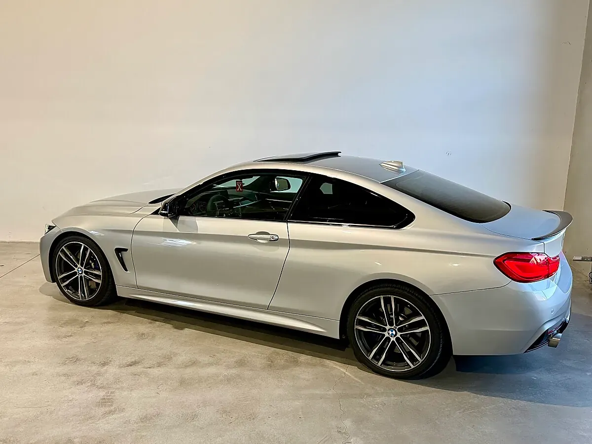 BMW 4Er-Reihe 440I 2018 photo 2