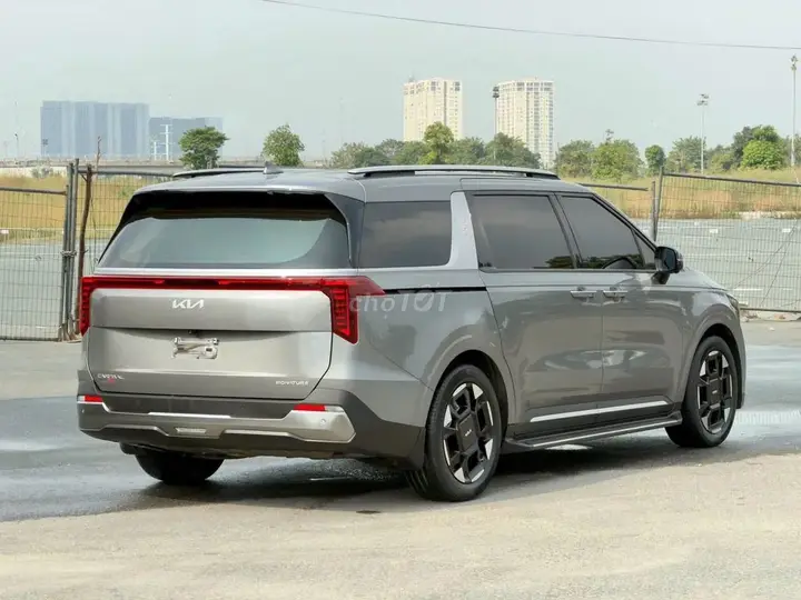 Kia Carnival 2024 photo 2