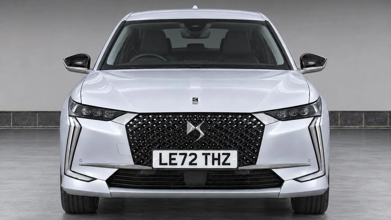 DS Automobiles Ds 4 2023 photo 5