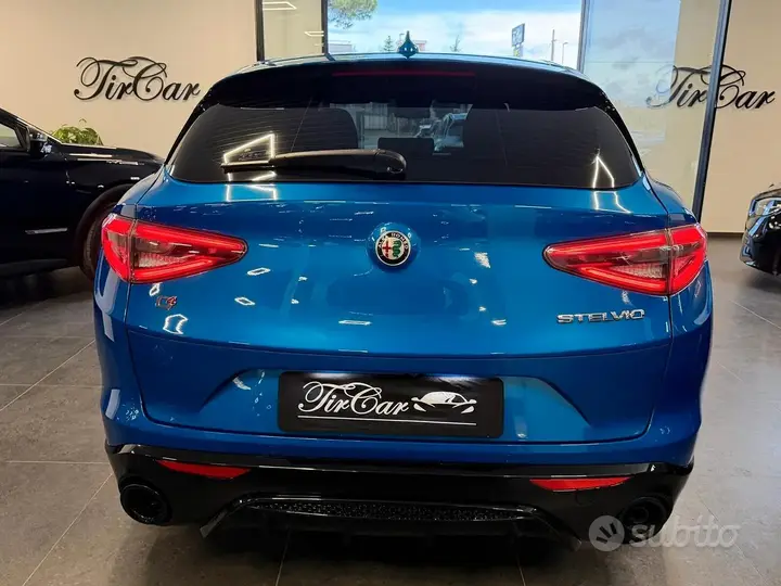 Alfa Romeo Stelvio 2023 photo 5