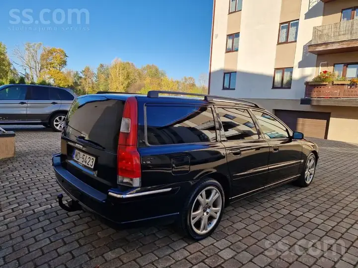 Volvo V70 2008 photo 4