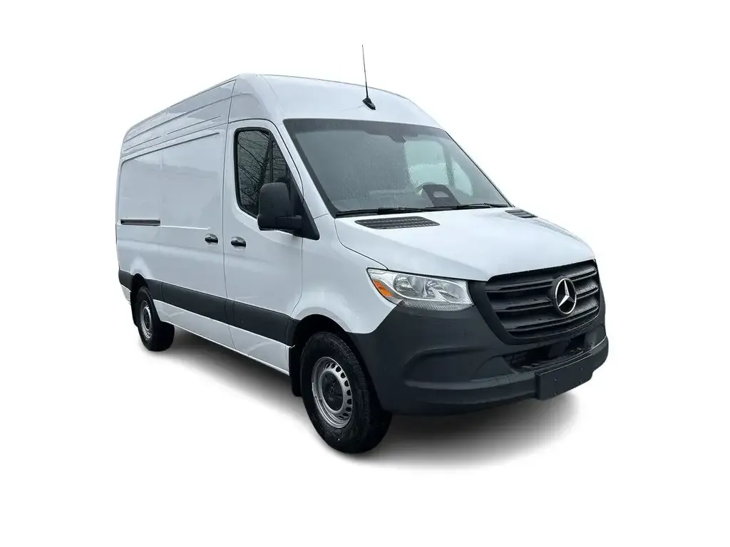 Mercedes-Benz Sprinter 2026 photo 2