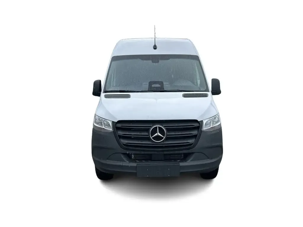 Mercedes-Benz Sprinter 2026 photo 4