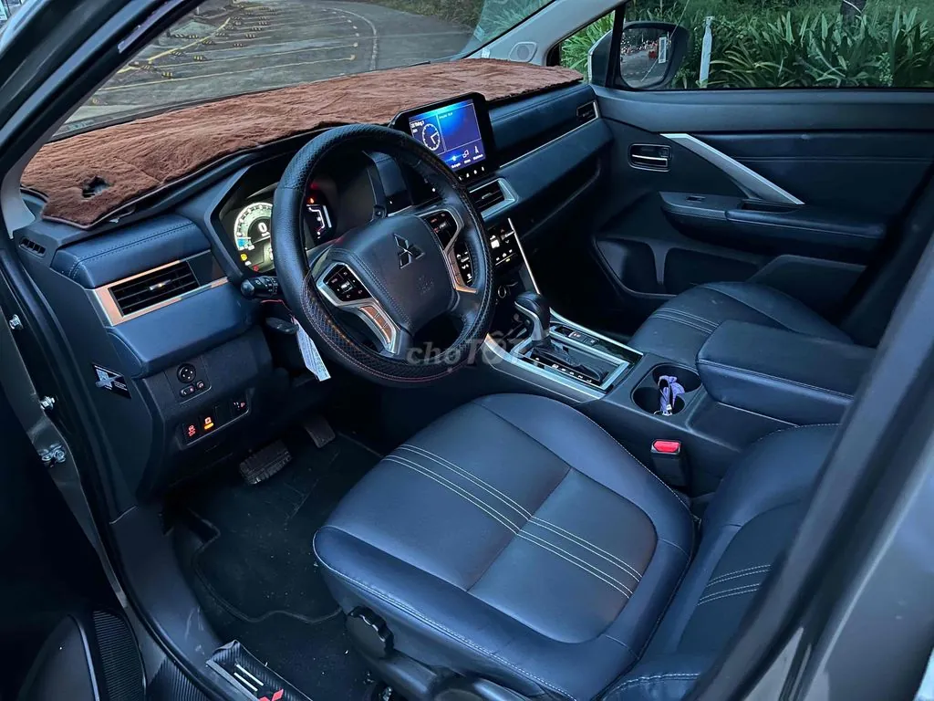 Mitsubishi Xpander Cross 2025 photo 4