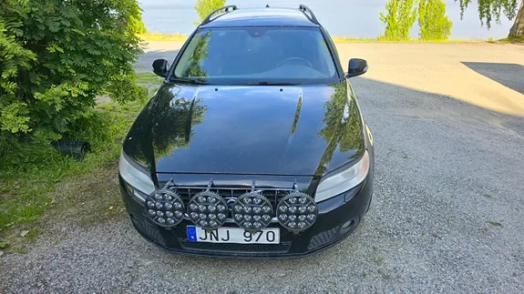 Volvo V70 2009 photo 3