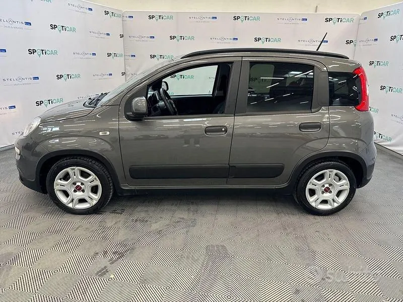 Fiat Panda 2023 photo 2