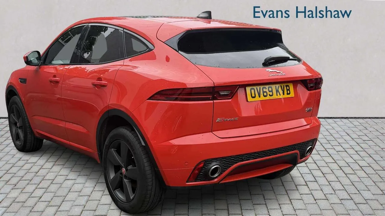 Jaguar E-Pace 2019 photo 5