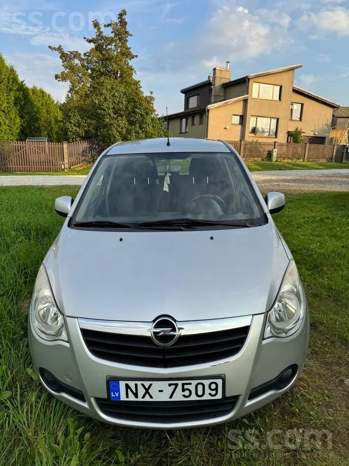 Opel Agila