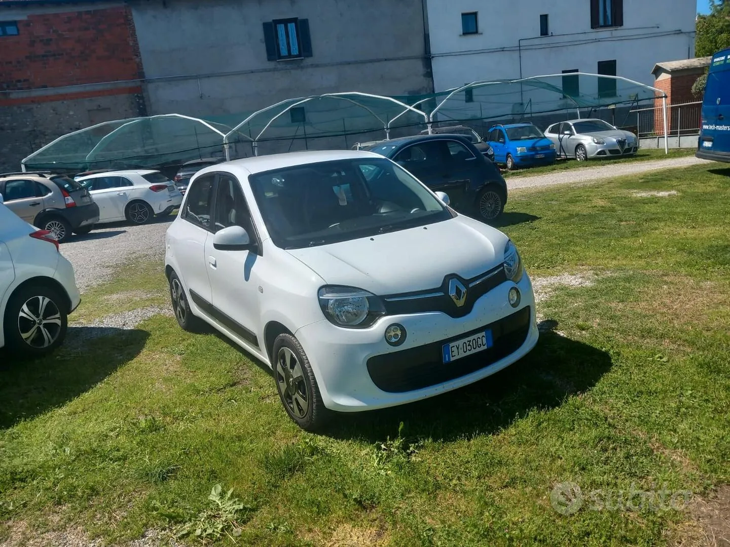 Renault Twingo 2014 photo 2