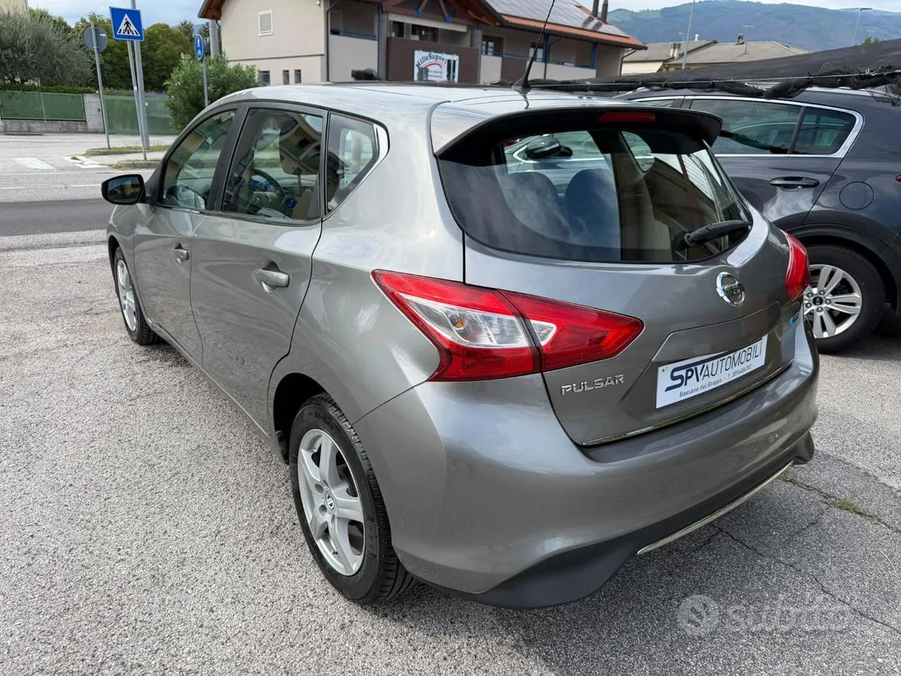 Nissan Pulsar 2015 photo 3