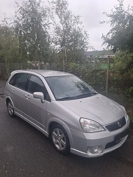 Suzuki Liana 2005 photo 4