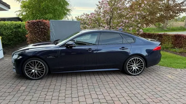 Jaguar Xf
