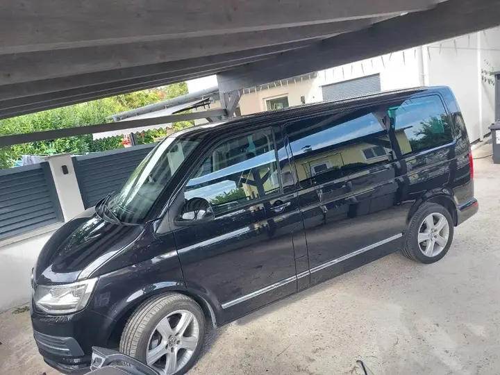 Volkswagen T6 Multivan 2017 photo 2