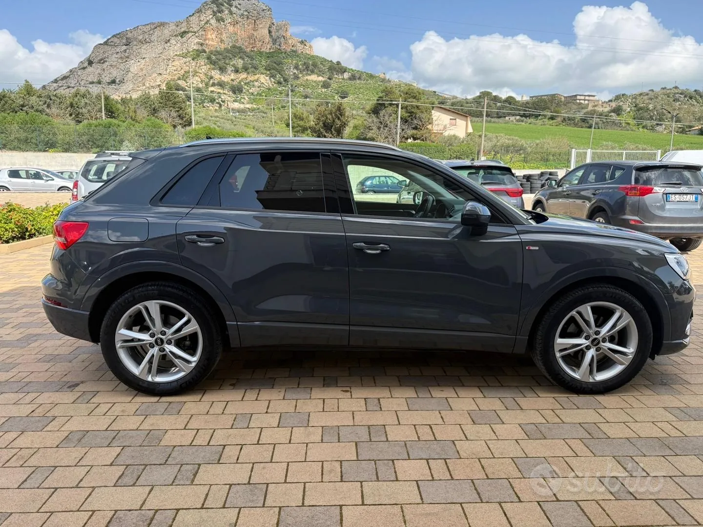 Audi Q3 2020 photo 4