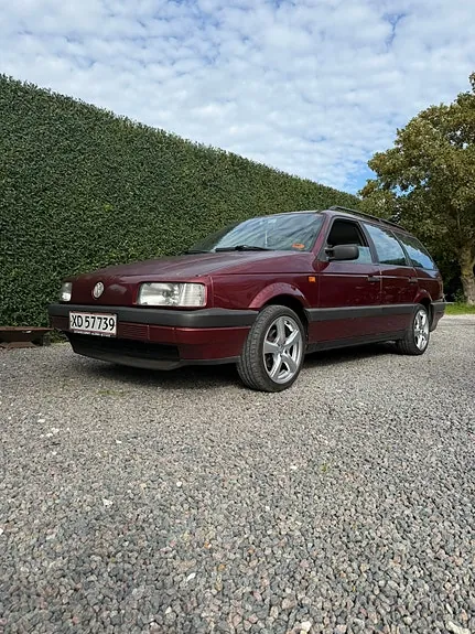 Volkswagen Passat 1992 photo 2
