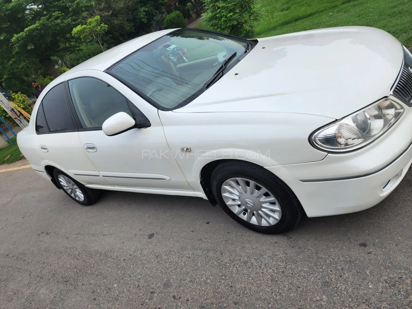 Nissan Sunny