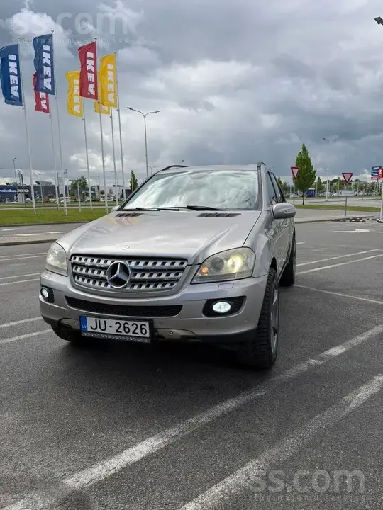 Mercedes-Benz Ml320 2005 photo 2