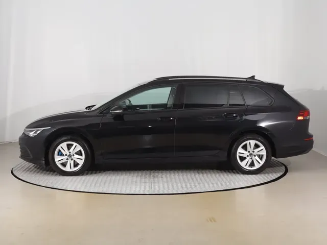 Volkswagen Golf Variant 2023 photo 2
