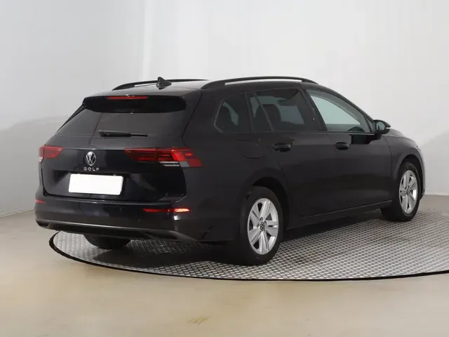 Volkswagen Golf Variant 2023 photo 4