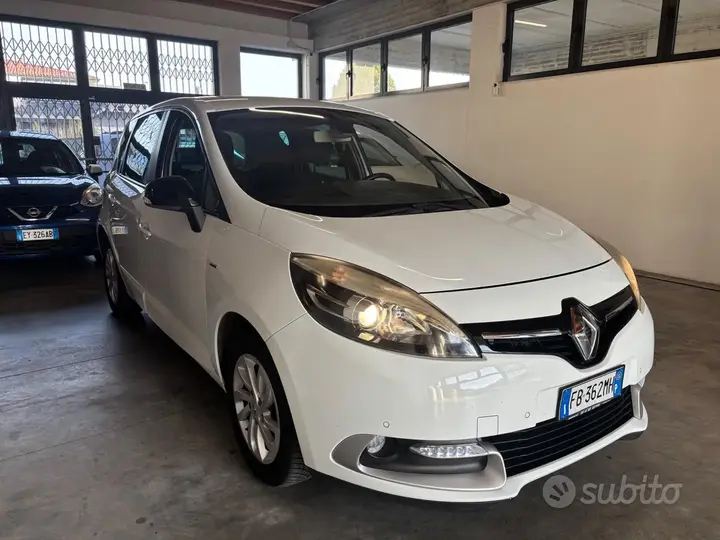 Renault Scenic 2015 photo 3
