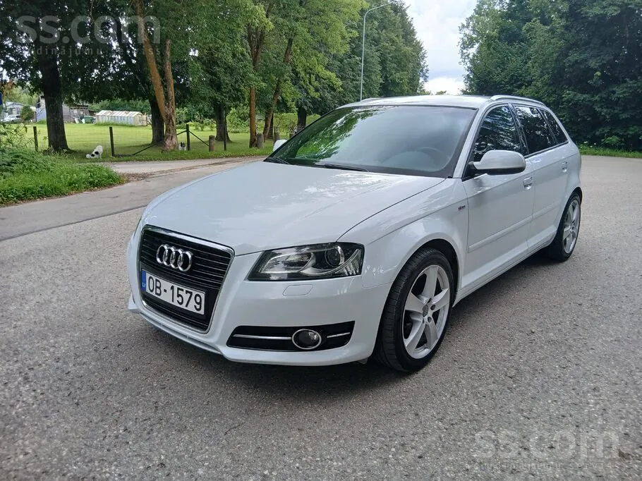 Audi A3 2012 photo 2