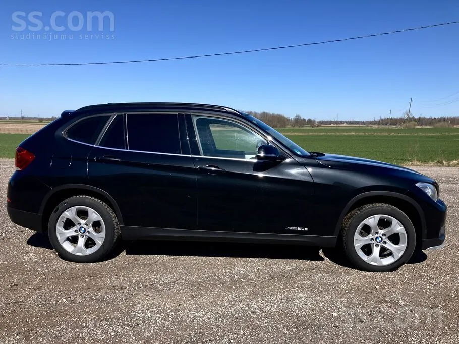 BMW X1 2014 photo 2