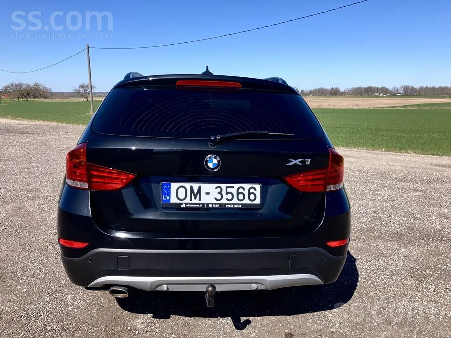 BMW X1 2014 photo 4