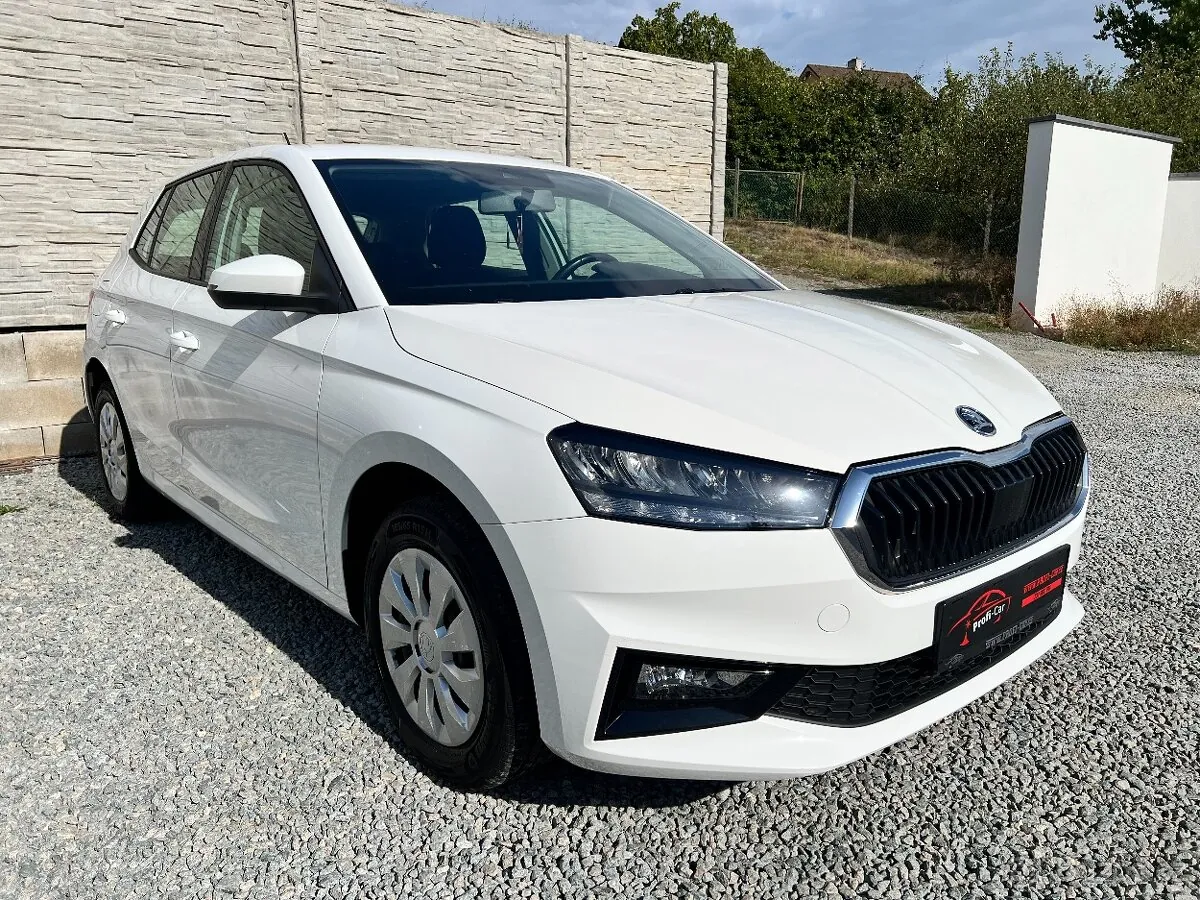 Skoda Fabia 2022 photo 5