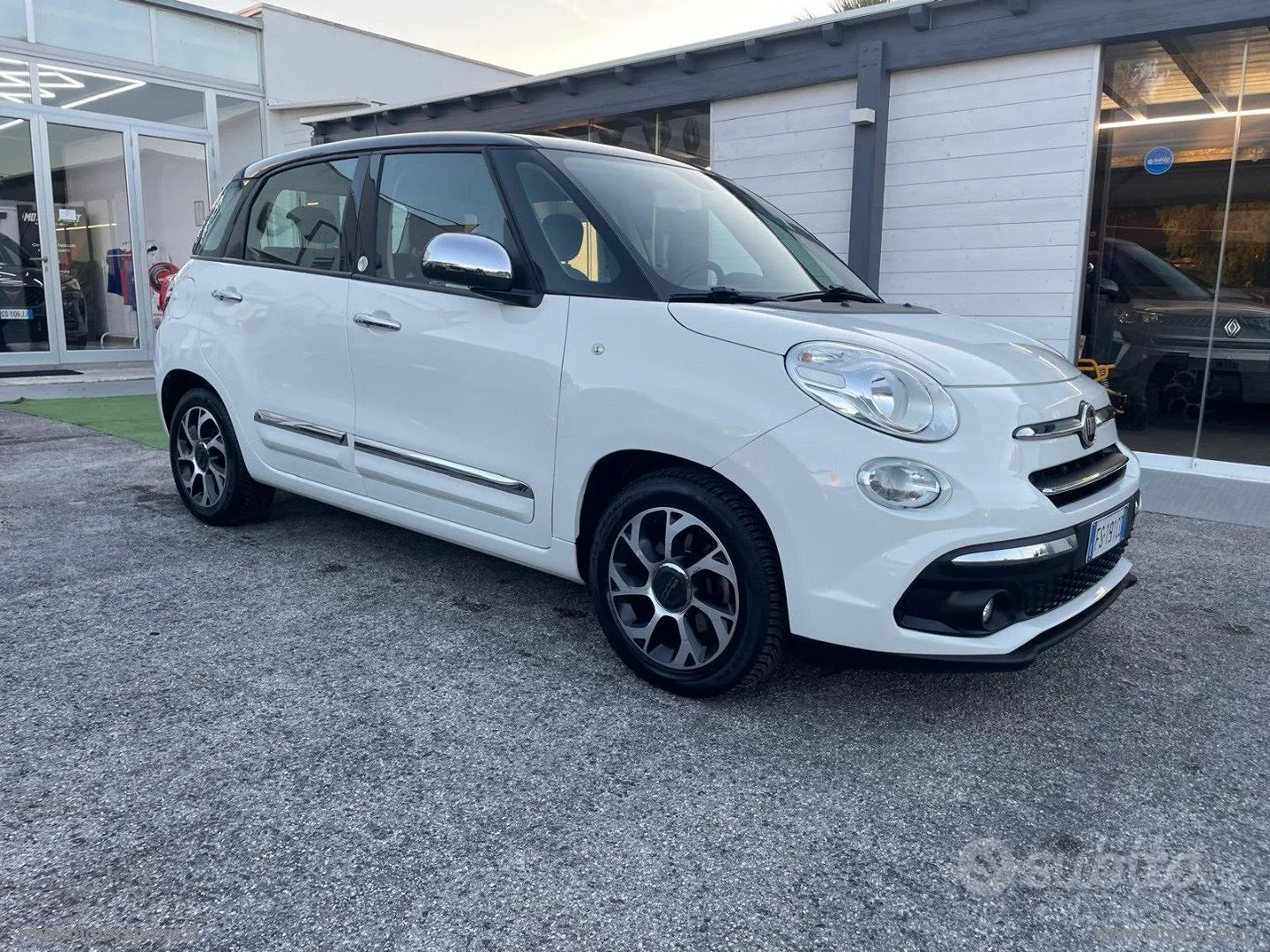 Fiat 500L 2018 photo 2