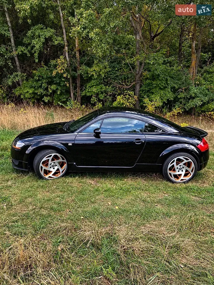 Audi Tt 2002 photo 4
